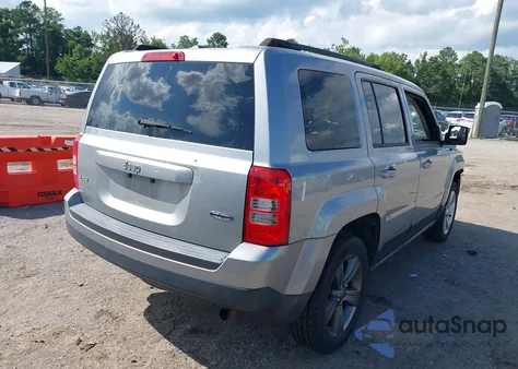 2015 Jeep Patriot High Altitude Edition z USA, uszkodzony, nr VIN 1C4NJRFB9FD218004